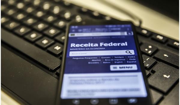 Datas de restituição do Imposto de Renda estão mantidas; confira programação