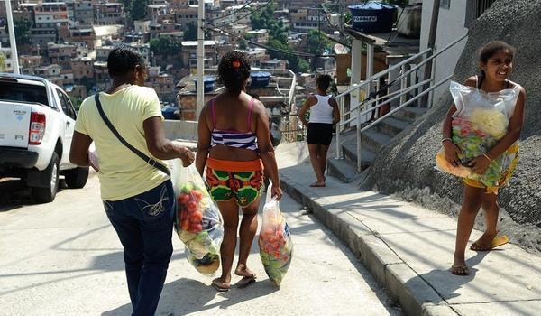 Começa hoje leilão para compra de 7 mil toneladas de alimentos que vão beneficiar pessoas de 25 estados