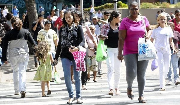 Por pandemia, perda da renda mensal já atingiu 40% dos brasileiros, segundo pesquisa