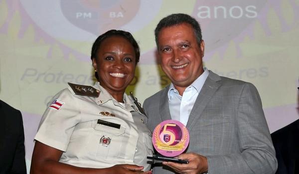 Pré-candidata, Major Denice se torna mais ativa nas redes sociais e ataca sistema de ônibus em Salvador 