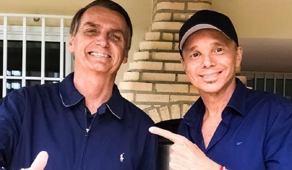 Cantor Netinho convoca soteropolitanos para carreata em apoio a Bolsonaro no Dia das Mães