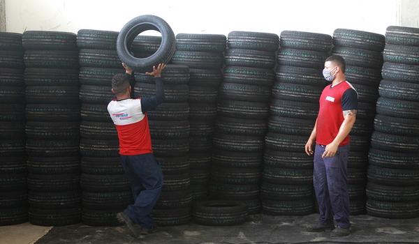  Empresa doa 1.400 pneus ao governo da Bahia para ajudar no combate à Covid-19