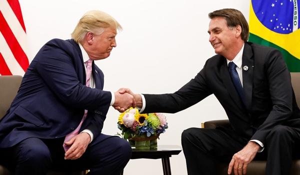 Trump critica movimento antifascista nos EUA em rede social; Bolsonaro reposta publicação