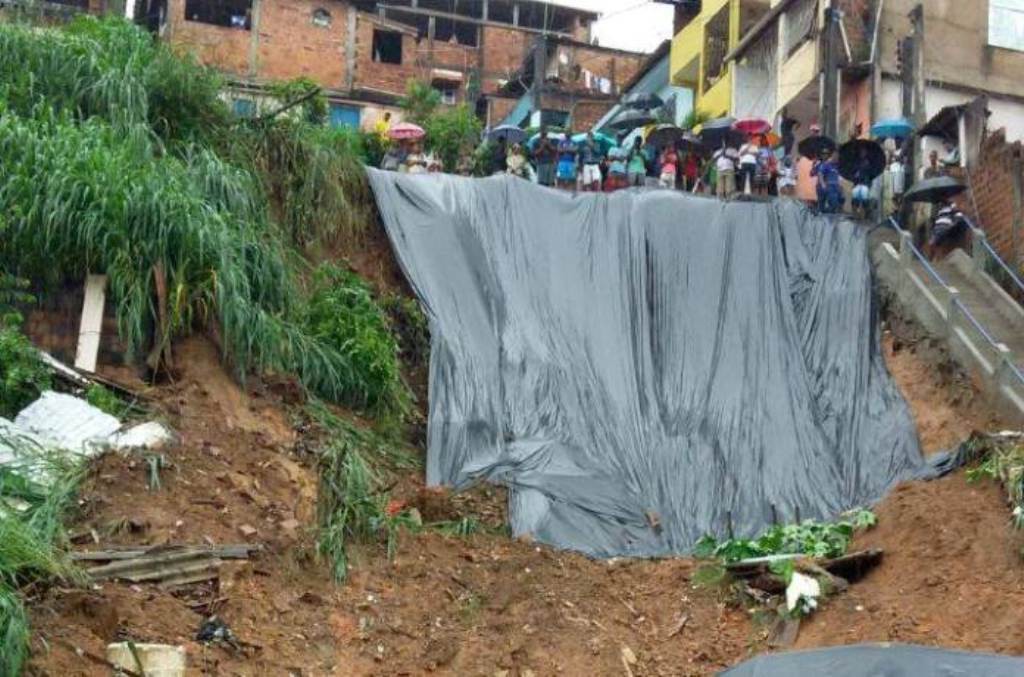 Chuvas em Salvador: Prefeitura disponibiliza abrigos para vítimas