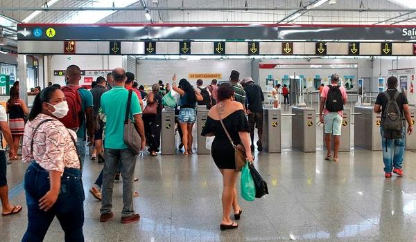 Em uma semana, mais de 100 pessoas apresentaram febre em estações do metrô de Salvador 