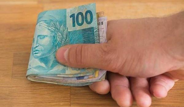  Serasa lança campanha para ajudar pessoas com dívidas entre R$ 200 e R$ 1.000; saiba como participar 