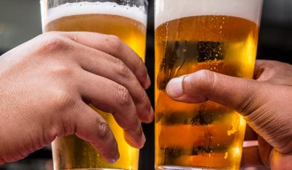 Cervejaria dá desconto de 50% para funcionários de empresas durante quarentena; saiba como funciona 