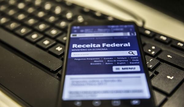 Cerca de 30% dos contribuintes ainda não enviaram declaração do Imposto de Renda