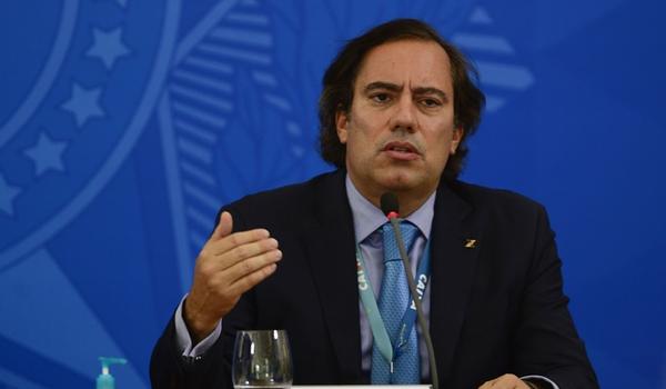 Presidente da Caixa detalha calendário do "Coronavoucher" e anuncia novidade no pagamento