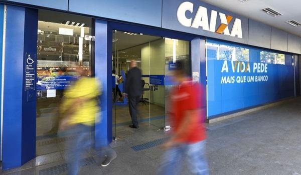 Bancos ainda estudam oferta de crédito garantido por saque-aniversário