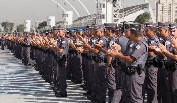 Pesquisa aponta que apenas 5% dos brasileiros acreditam que a polícia não é racista