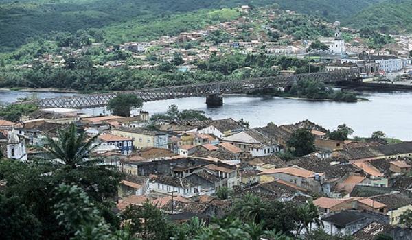 Pandemia: medidas restritivas mais rigorosas entram em vigor em 77 cidades baianas 