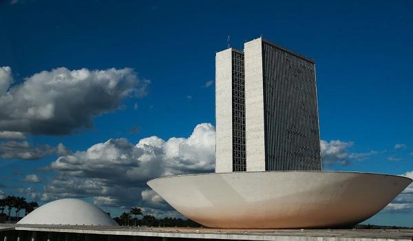 Câmara recorre ao Supremo para anular buscas em gabinetes de deputados investigados