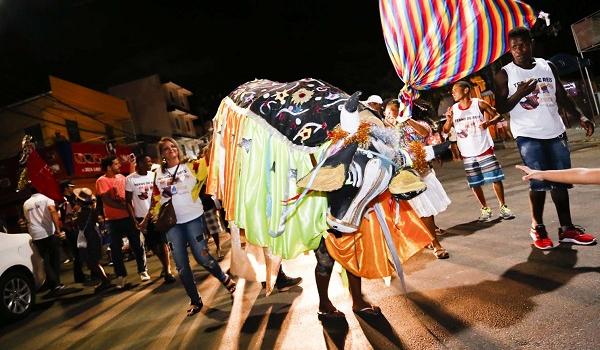 Prefeitura de Lauro de Freitas abre cadastro de artistas locais para acesso ao auxílio emergencial da cultura