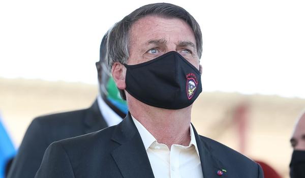 Bolsonaro repassa R$16 bilhões a estados e municípios para reparar perdas durante pandemia