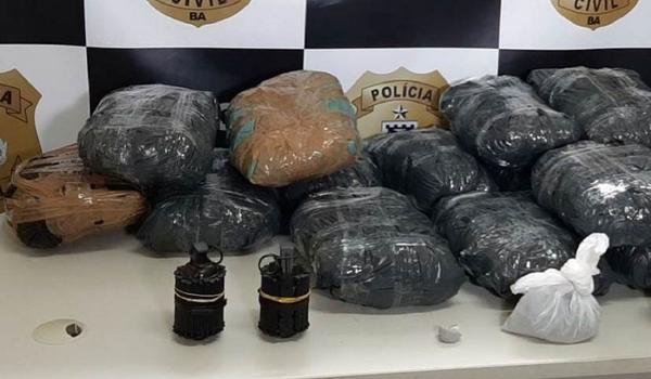 Polícia apreende 15 quilos de maconha dentro de casa em Itabuna; mulher é autuada por tráfico