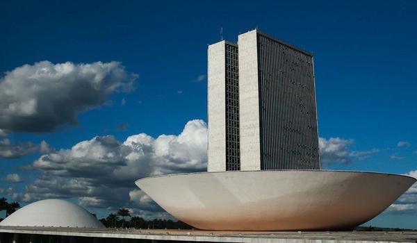 Em sessão do Congresso, Câmara mantém veto a reajuste de servidores