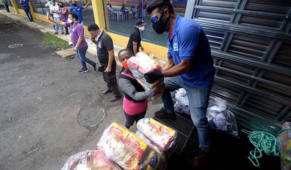 Distribuição de cestas básicas para estudantes de Salvador é prorrogada até setembro