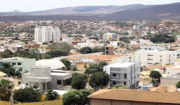 MP pede suspensão do início das aulas presenciais em Brumado; escolas voltam dia 21