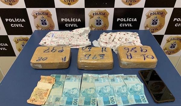 Mulher é presa com 3 kg de pasta base de cocaína, avaliados em 100 mil reais no interior da Bahia