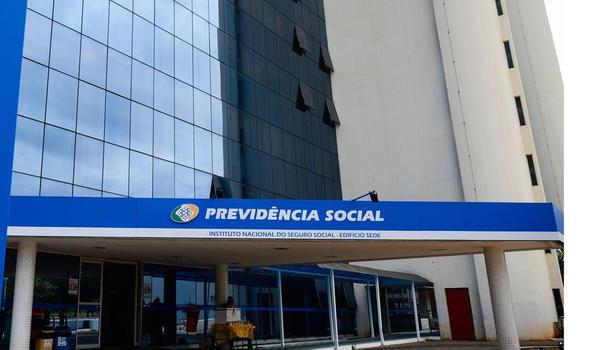 Remarcação de perícia médica passa a ser aceita pelo INSS por meio da Central 135