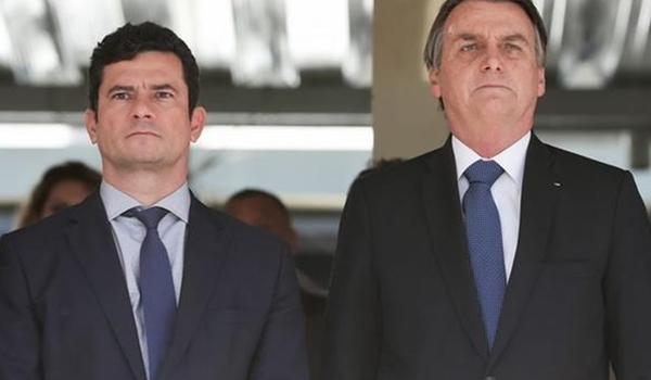 Bolsonaro ironiza ex-ministro Sérgio Moro e diz não apadrinhar ministros: "é por competência"