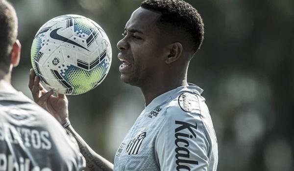 Gravações mostram Robinho ironizando estupro na Italia: "eu estou rindo porquê não estou nem ai"