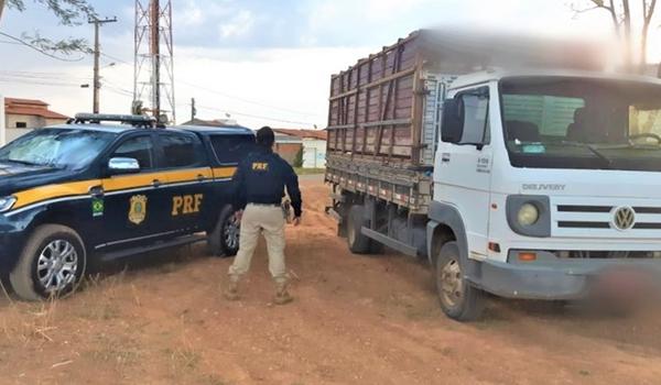 Idoso é flagrado, na Bahia, com caminhão roubado há 10 anos em São Paulo 