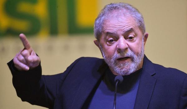 Acusado de lavagem de dinheiro na Petrobras, ex-presidente Lula vira réu pela quarta vez na Lava Jato