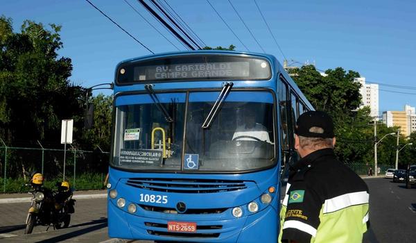 Empresas de ônibus receberão R$ 107 milhões da Prefeitura de Salvador, que descarta aumento de tarifa 