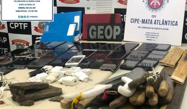 Polícia apreende celulares e bíblias com anotações de tráfico em presídio no sul da Bahia