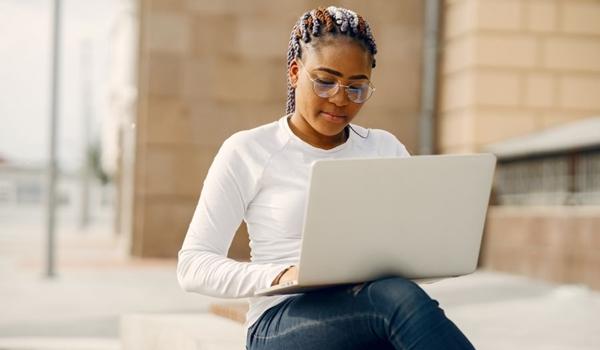 Formações em treinamentos para didática com ferramentas on-line estão com inscrições abertas