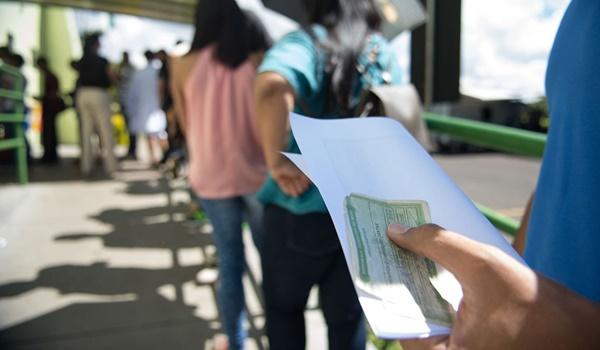 Título, caneta e máscara: saiba o que levar neste domingo de eleição