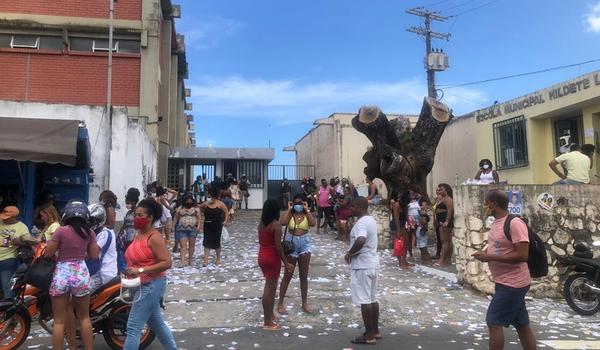 Eleitores não se lembram nos candidatos que votaram há quatro anos; "deveria, né?!"