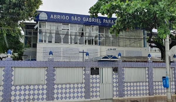 Drive-thru solidário arrecada fraldas geriátricas para abrigo de idosos em Salvador; saiba como doar