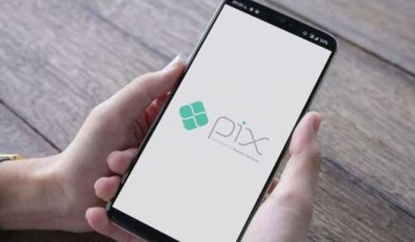 Pix registra mais de 1 milhão de transações no primeiro dia de operação oficial