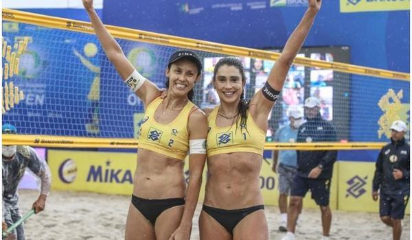 Jogadora de vôlei Carol Solberg é absolvida por falar "fora, Bolsonaro" em jogo