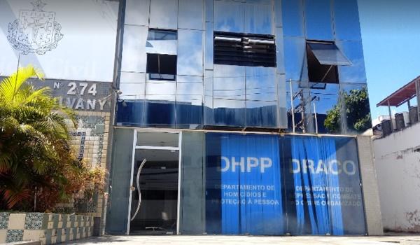 Menina de apenas três anos é estuprada e morta em Brotas; padrasto é procurado pela polícia