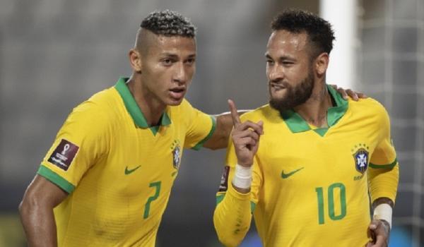 Após vitórias, seleção mantém 3ª posição do ranking da Fifa; confira lista