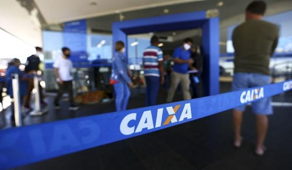 Bahia: 60 agências da Caixa Econômica abrem neste sábado para pagamento do auxílio emergencial