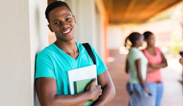 Auxílio moradia para estudantes universitários, parcela do Mais Futuro será paga nesta quinta-feira 