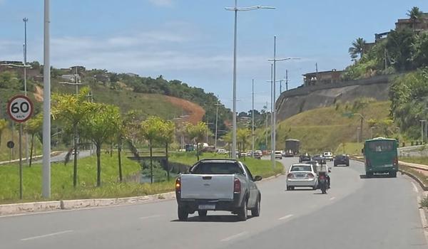 Velocidade máxima na Avenida 29 de Março, em Salvador, é reduzida 