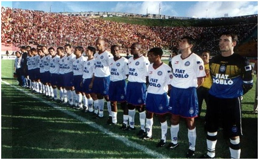 #TBT: Em 2002, Bahia celebrou o bi da Copa do Nordeste em pleno Barradão, palco do clássico deste sábado; TV Aratu transmite