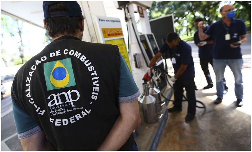 ANP autua postos de gasolina com irregularidades na Bahia e outros 15 estados do país