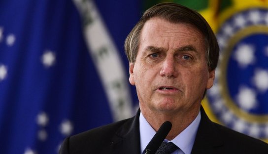 Bolsonaro afirma que programa de redução de jornada e salário será renovado