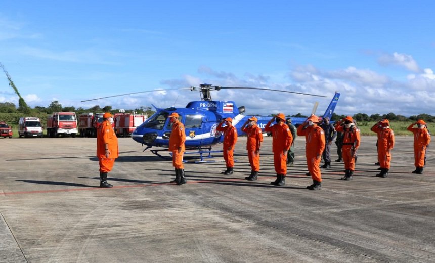 Bombeiros e brigadistas conseguem acabar com incêndio que consumia parte da Chapada Diamantina