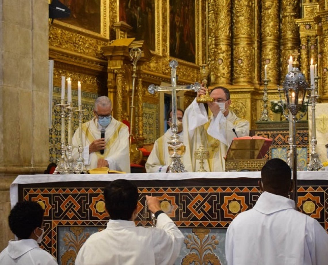 Sexta-Santa: cardeal Dom Sérgio da Rocha vai presidir missa dedicada à Paixão do Senhor em Salvador