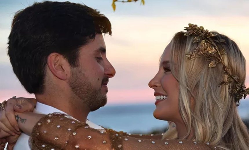 Marido de Claudia Leitte testa positivo para Covid-19 e cantora participará de reality de forma remota; vídeo