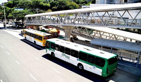 Frota de ônibus foi ampliada para retomada das atividades econômicas, garante prefeitura