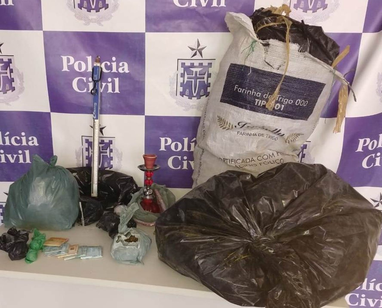 Bahia: 20 kg de maconha são encontrados enterrados em Senhor do Bonfim